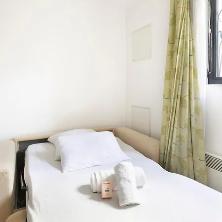 Appartement T2 Avec Terrasse Buttes Chaumont A 2 Pas
