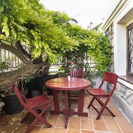 T2 Avec Terrasse Buttes Chaumont A 2 Pas * باريس
